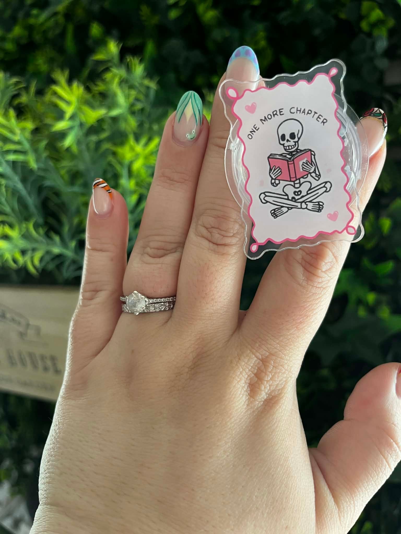 Pop Socket adhésif One more chapter