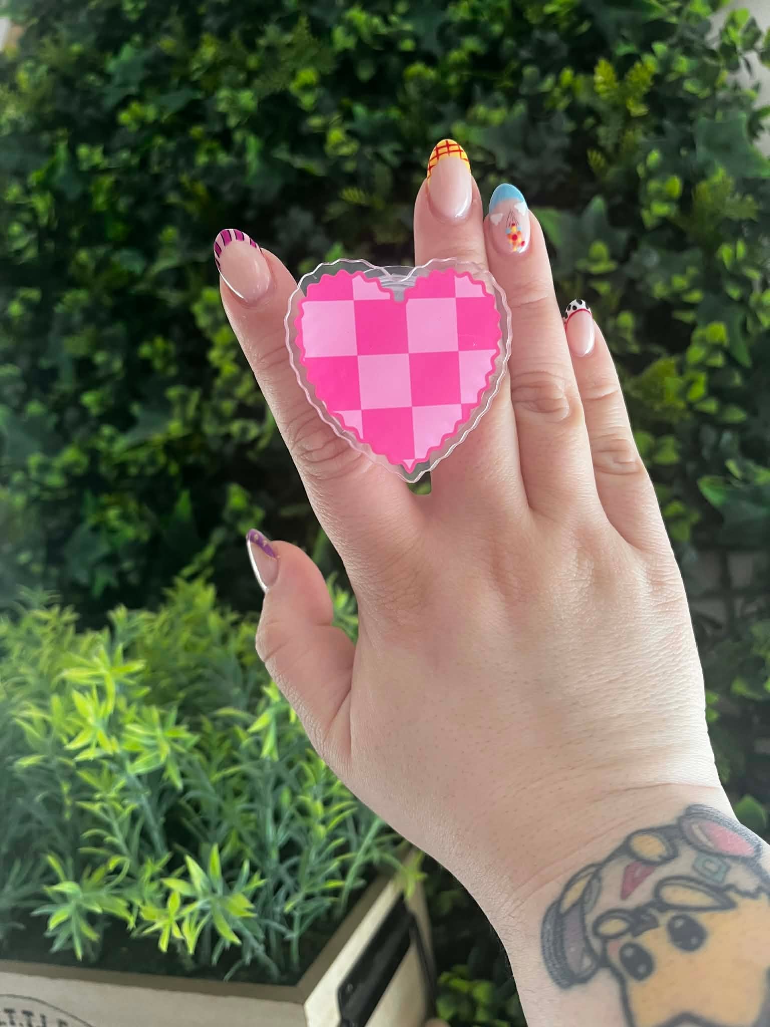 Pop Socket adhésif Cœur Carreaux